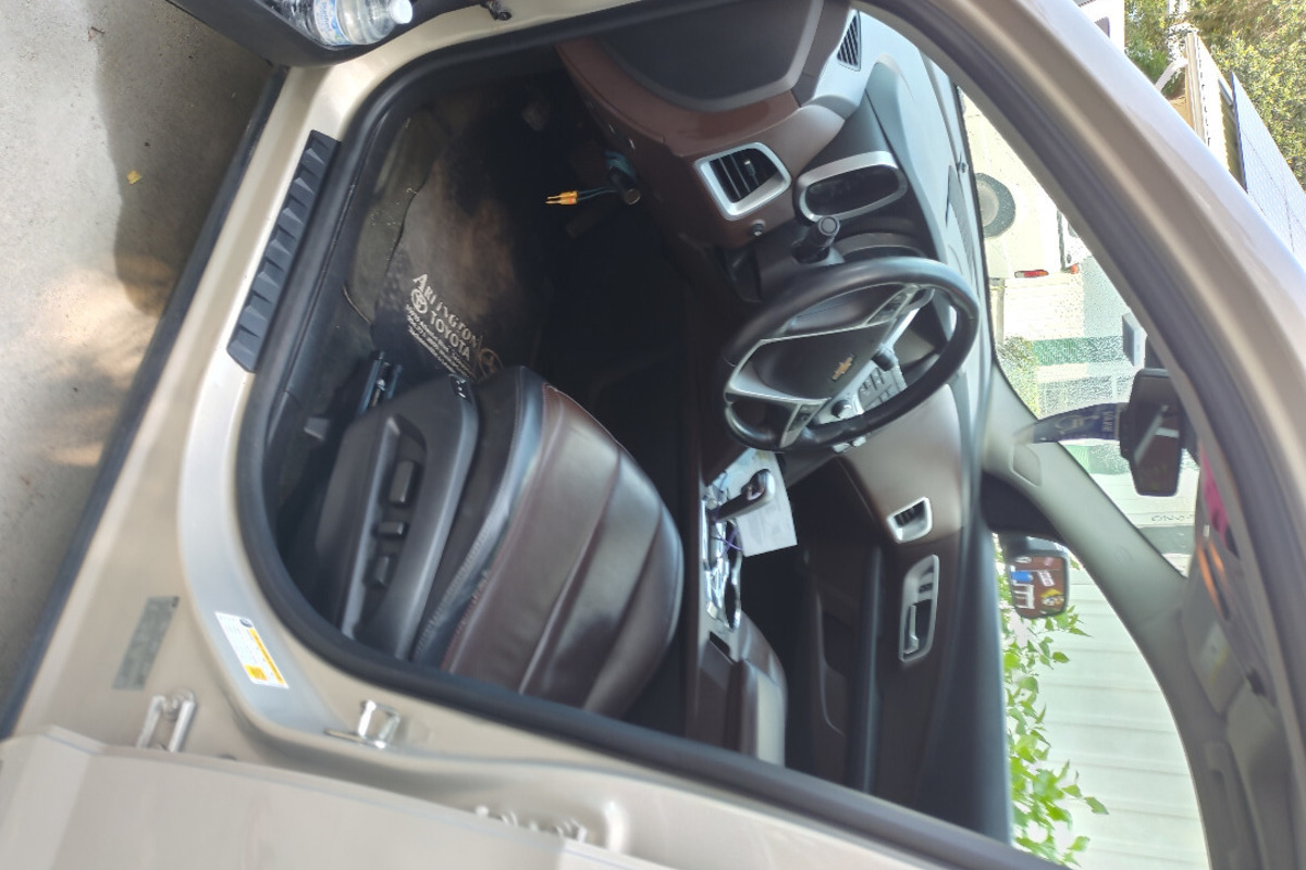 2012 Chevrolet Equinox LTZ, 7