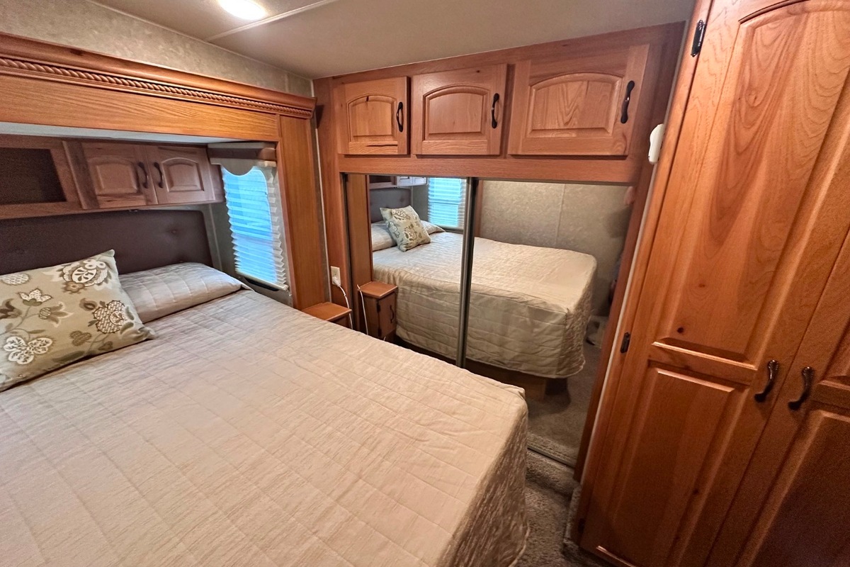 2011 Peterson Excel Winslow 31RLE, 6