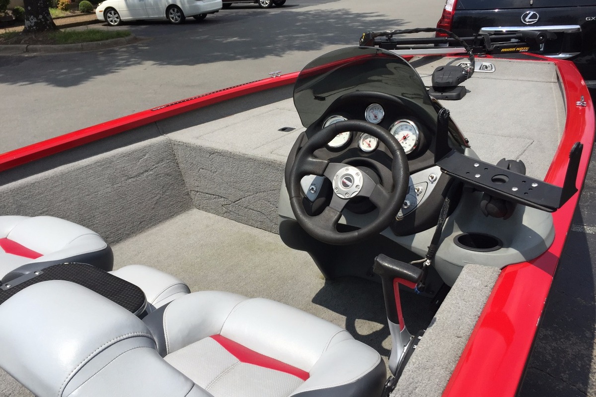 2012 Bass Tracker 175 TXW, 5