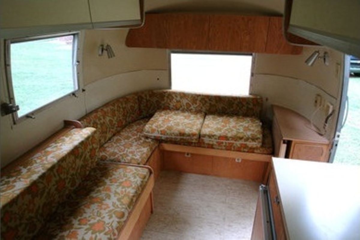 1967 Airstream Caravel 17, 3