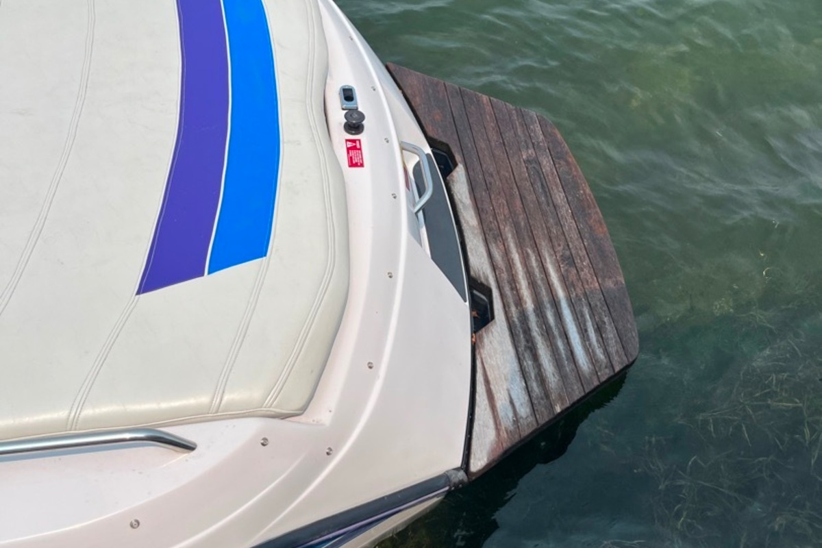 1995 Ski Nautique Super Sport, 2