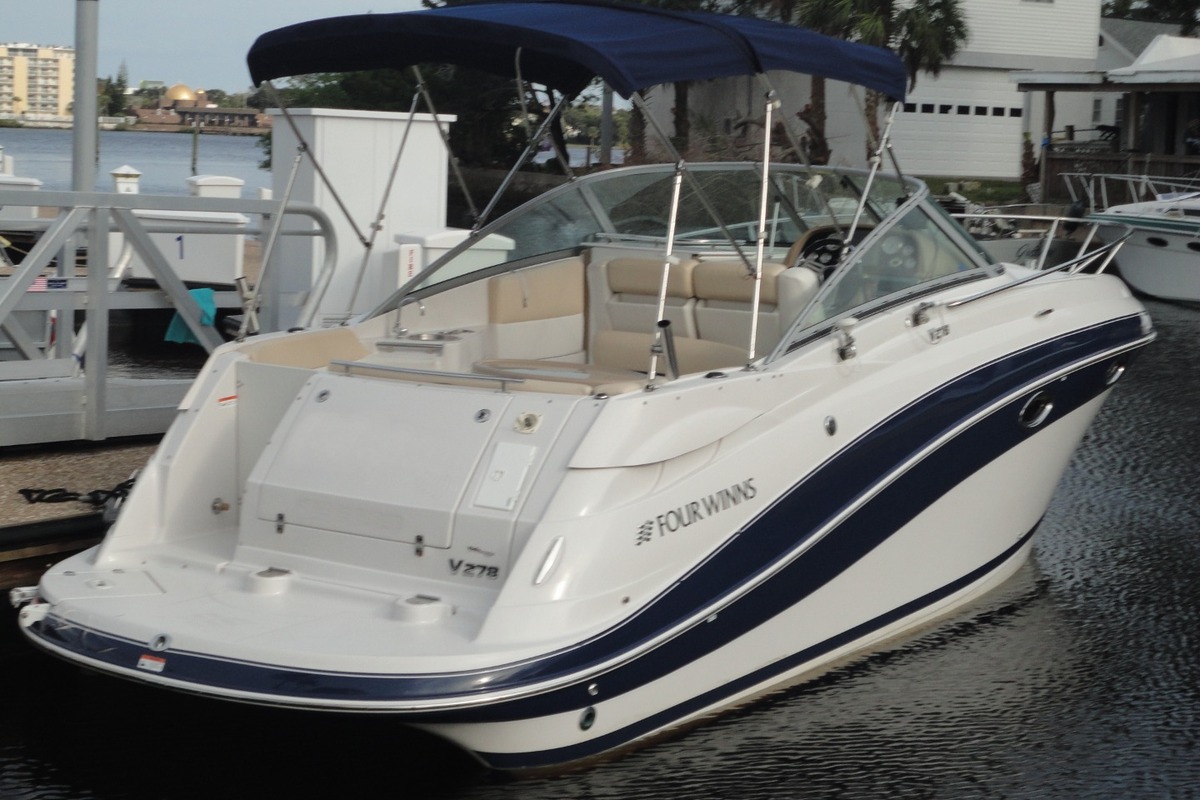 2008 Four Winns 278 Vista, 14