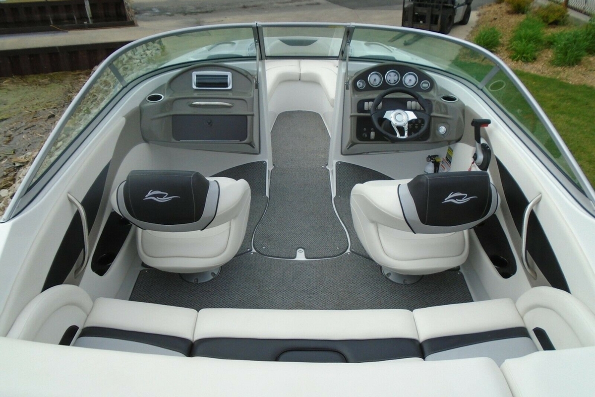 2016 Rinker Captiva 196 BR, 9