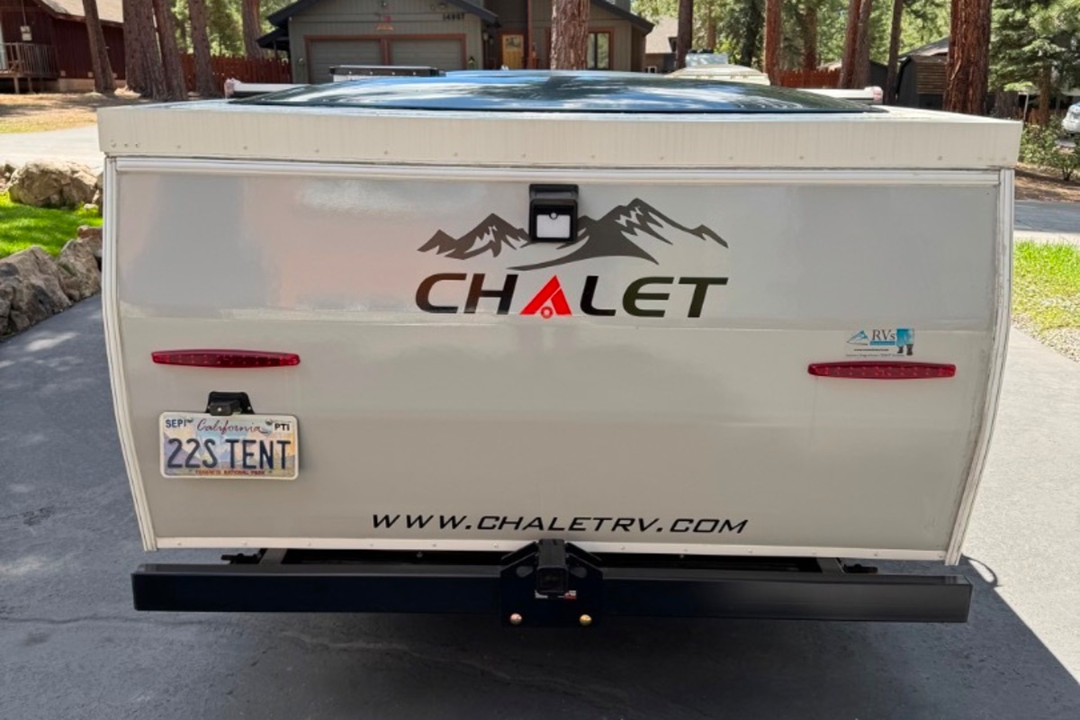 2016 Chalet RV Arrowhead Classic, 3