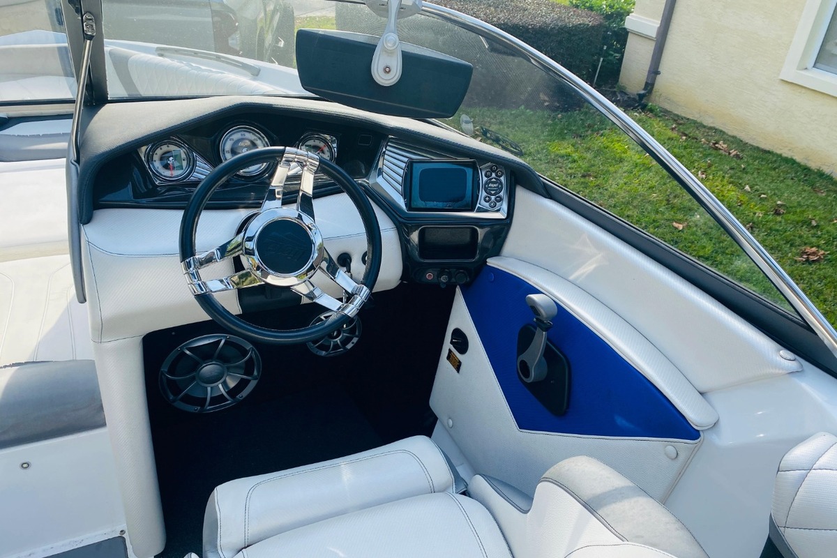 2014 Tige Z1, 3