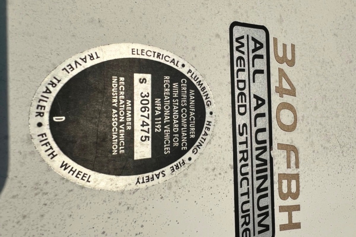 2013 Keystone Outback Sydney Edition, 3