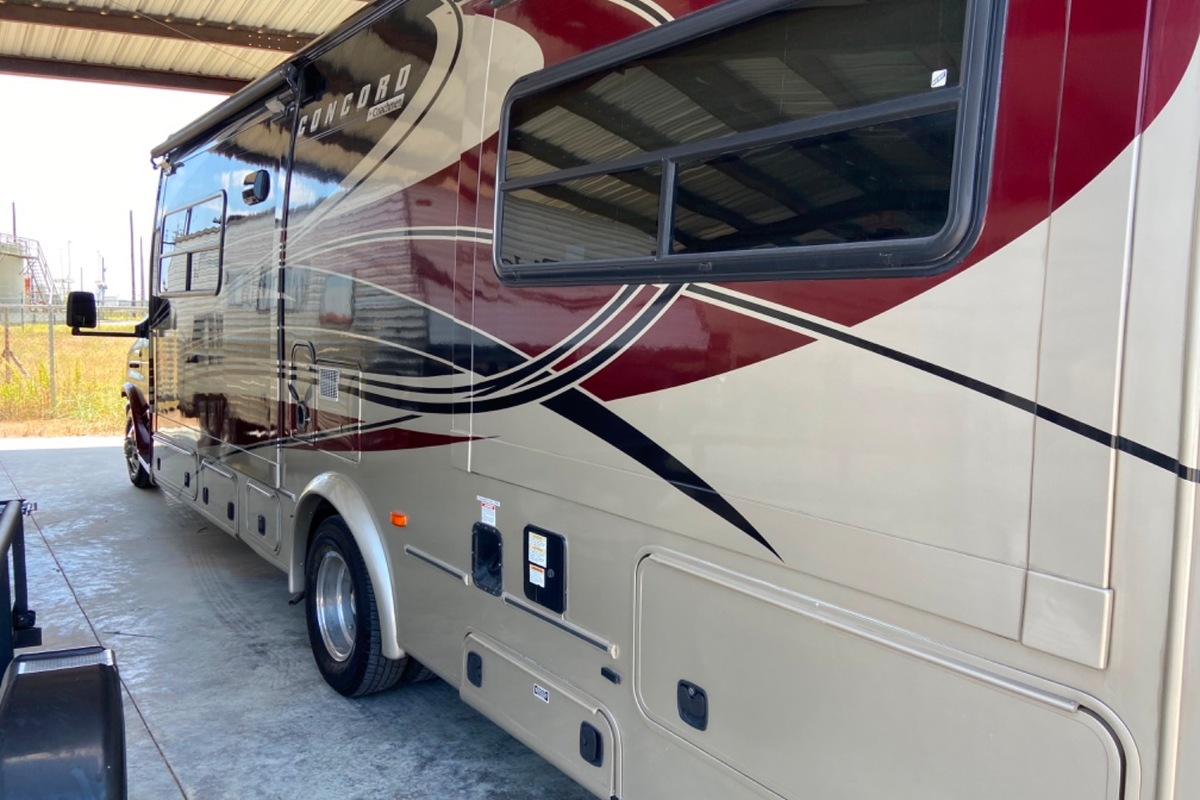 2015 Coleman Concorde 300ts in Fort Worth, TX