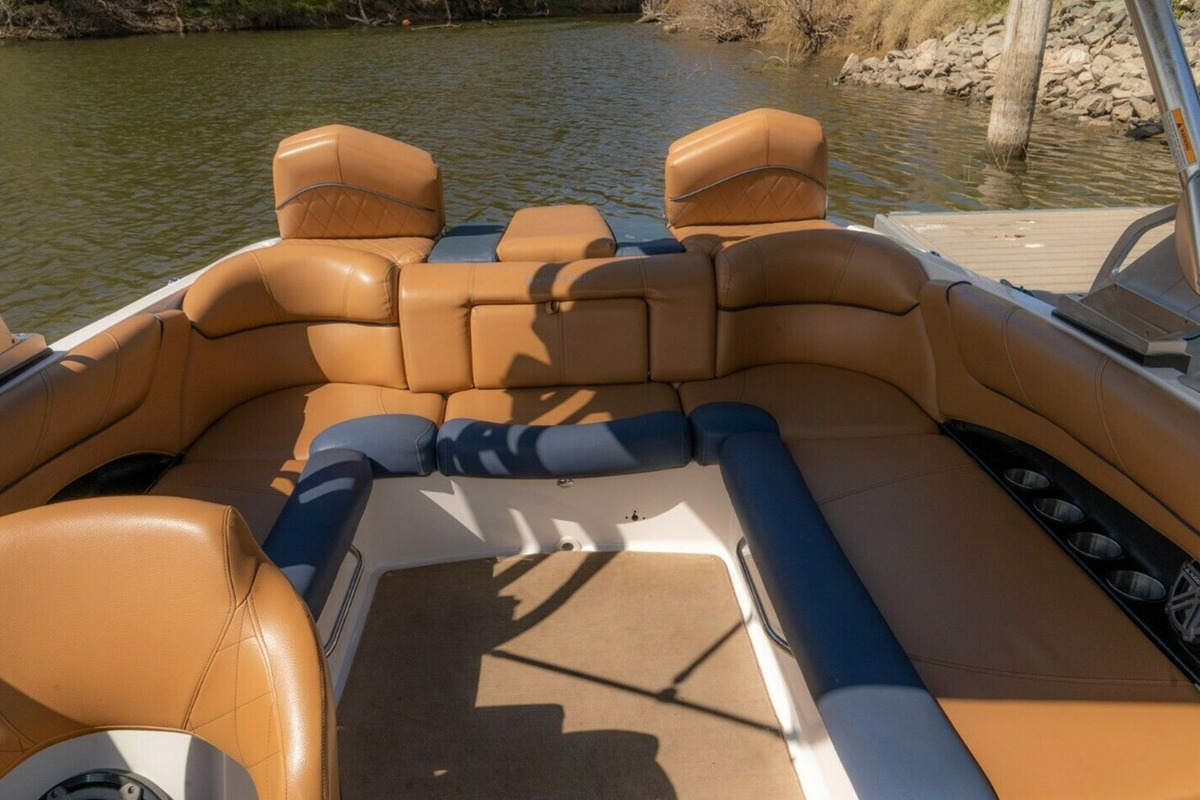 2012 MasterCraft X25, 11