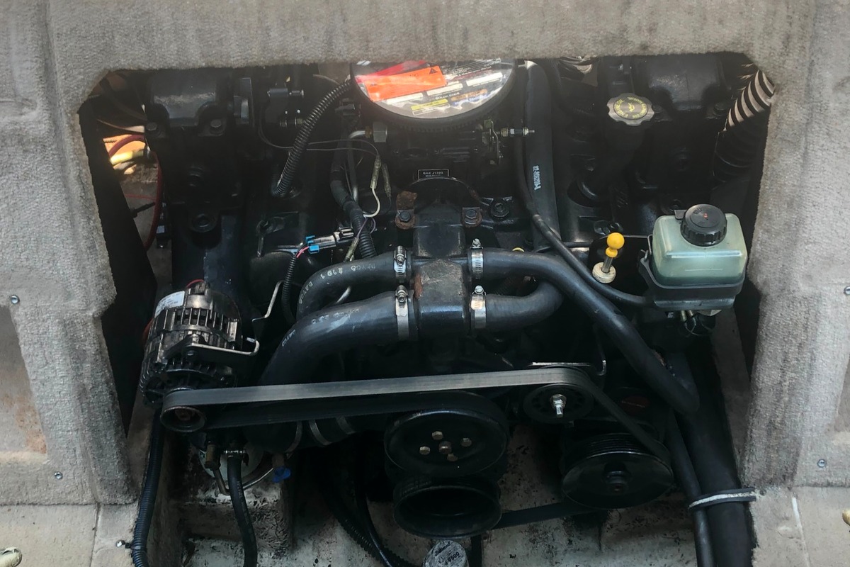 2002 Chaparral 205 SSE, 7