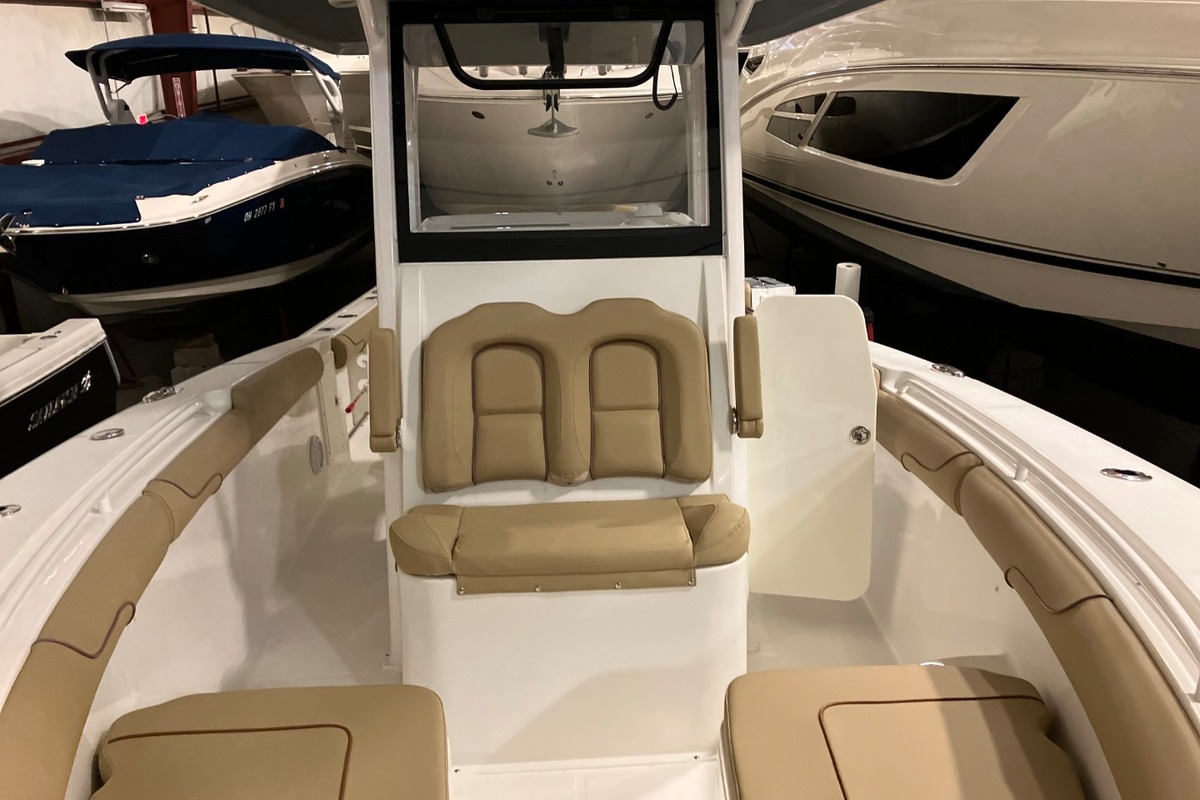 2018 Sea Hunt Gamefish, 1