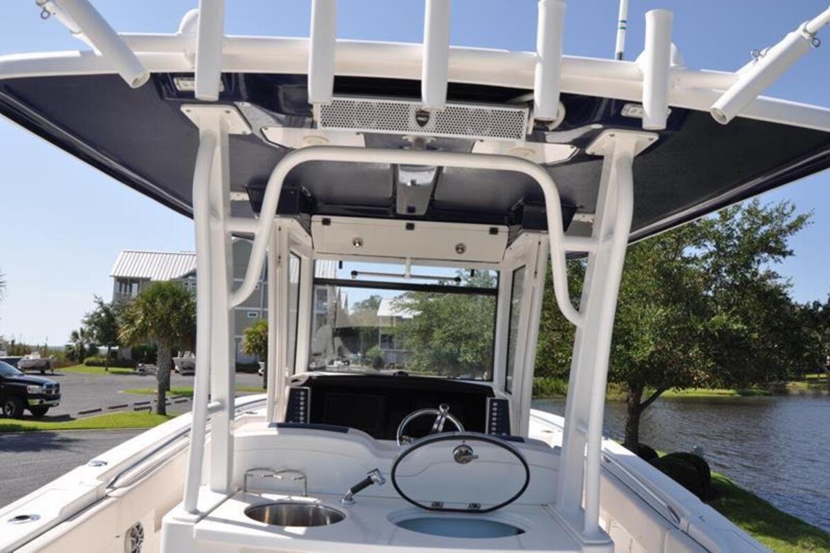 2017 Robalo R302, 6