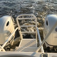 2000 World Cat 266 Leisure Cat, 13