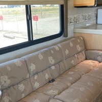 2002 Fleetwood Expedition 34M, 7