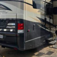 2015 Newmar Canyon Star class A Toy Hauler, 1