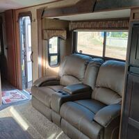 2017 Outdoors RV Mountain Series Blackstone 250 RKS, 15