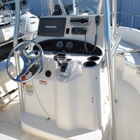 2008 Boston Whaler 210 Outrage, 15