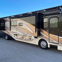 2010 Discovery 40X, 0