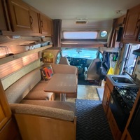 2007 Coachman Freedom Express, 9