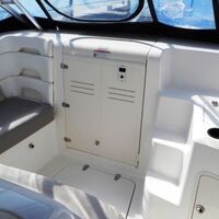 2006 Boston Whaler 320 Outrage Cuddy Cabin, 18