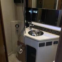 2017 Cruisers Yachts 380 Express, 6