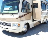2008 National RV Dolphin DL35C, 1