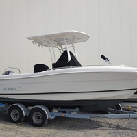 2017 Robalo R222 Center Console, 0