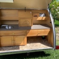 2010 Little Guy Silver Shadow 5x8, 3