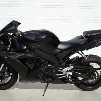 2006 Yamaha YZF-R1, 1