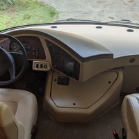 2012 Avanti 2806, 3