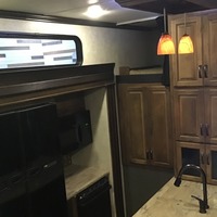 2014 KEYSTONE RAPTOR KING SUITE 332, 21