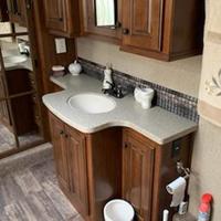 2014 Bighorn 3875FB, 8