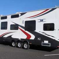 2008 Keystone FUZION FZ373, 4