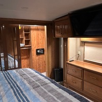 2018 DRV Mobile Suites 36rssb3, 6