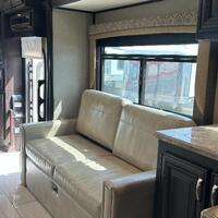 2018 Haulmark Volvo D16 Vector 600 HP 1300 RPM, 7