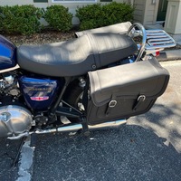 2010 Triumph Bonnevile SE, 2