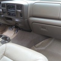 2000 Ford Excursion, 3