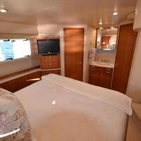 2004 Meridian Yachts 459, 27