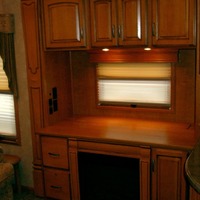 2011 DRV Mobile suite 36TKS-B3 Top of the line Luxury  Over 100-k new /BO (Over) 30-K, 7