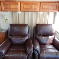 2003 Monaco Windsor 40PBDD RV, 3