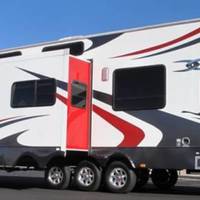 2008 Keystone FUZION FZ373, 11