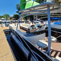 2019 Godfrey 255 SDB, 2