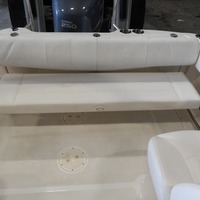 2010 Robalo R227 Dual Console, 12