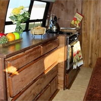 1983 Ford E150 SUPERVAN XL, 4