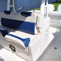 2017 Robalo R302, 11