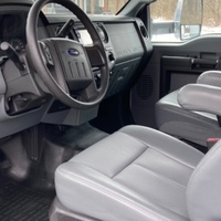 2014 Thor Motor Coach Chateau Series 33SW Scarlet HD-Max exterior with premium durable Gel-Coat, 9