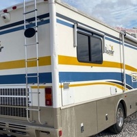 2003 Fleetwood Bounder RV, 2
