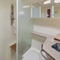 2012 Monterey 41 Sports Yacht, 10