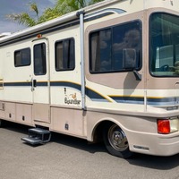 1997 Fleetwood Bounder, 0