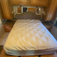 2003 Fleetwood Bounder RV, 10