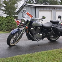 2001 Honda VT750 ACE, 4
